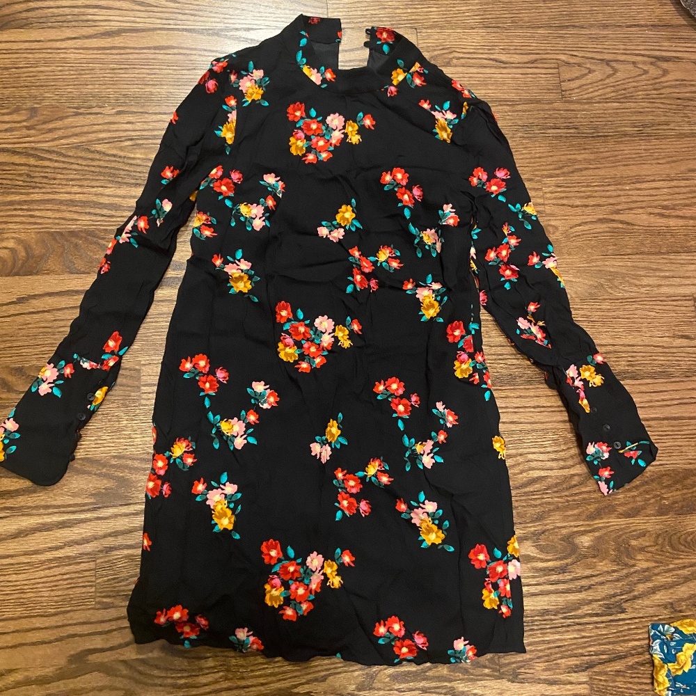 Zara nwt black floral dress xs